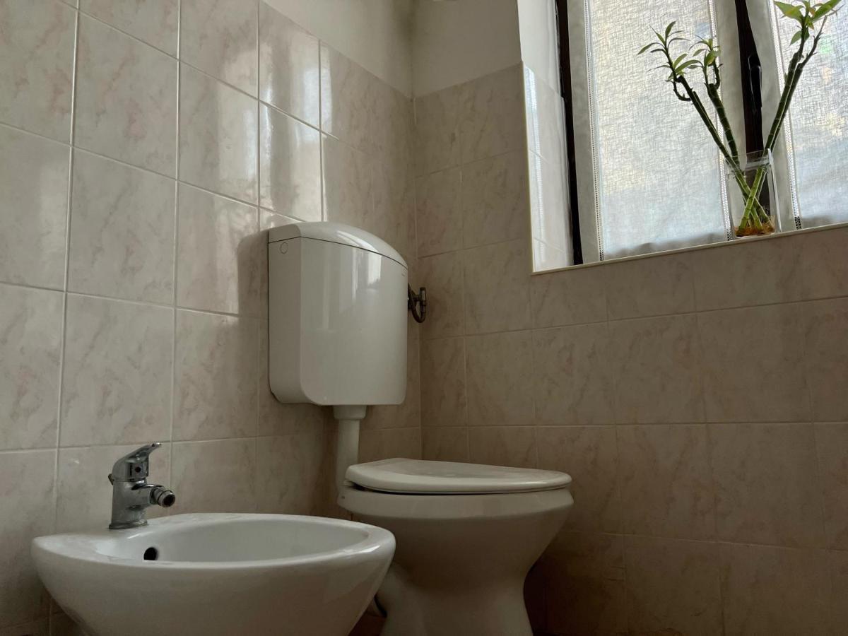 Novi Ligure Private Apartment エクステリア 写真