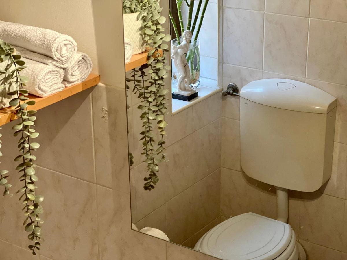 Novi Ligure Private Apartment エクステリア 写真